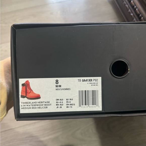 Brand new Timberlands. - Picture 4 of 4